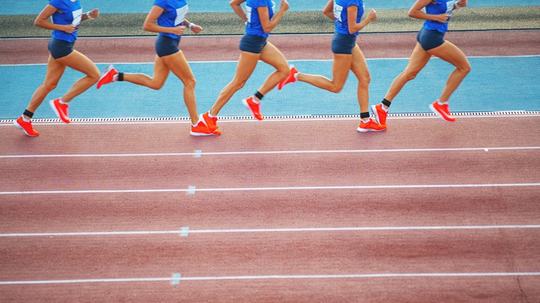 他们是知名体操伉俪，退役后一起移居美国，如今却在美国官司缠身